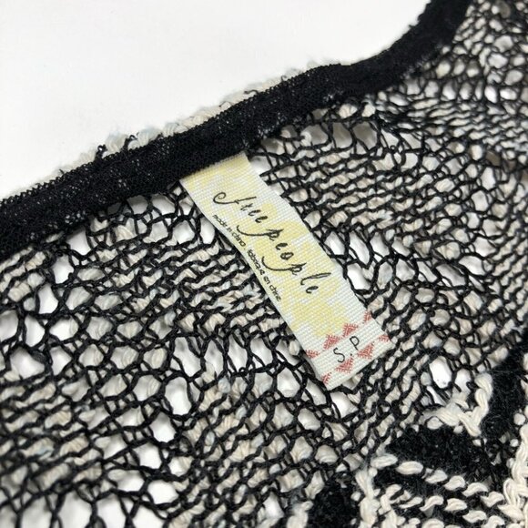 FREE PEOPLE Dizzy Daydream Black & White Chevron Twirly Knit Tunic Boho Dress - Picture 4 of 11